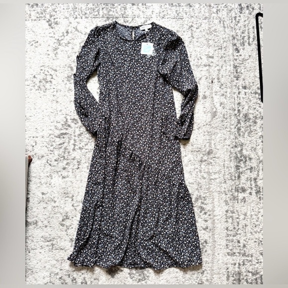 Hayden Los Angeles Black Floral Long Sleeve Dress midi size small nwt - Picture 2 of 5